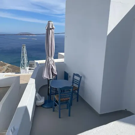 Tholos House * Анафи