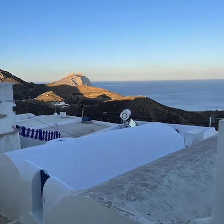 Дом отдыха Tholos House